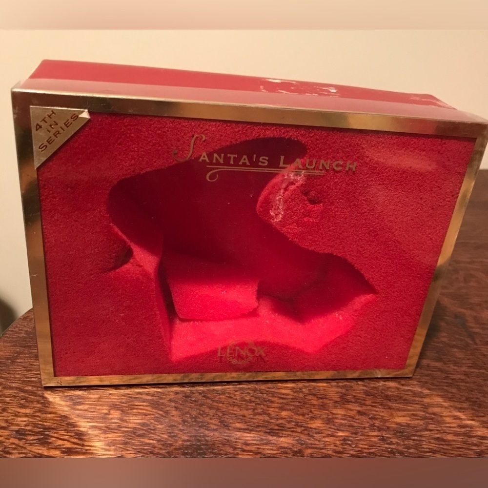 Lenox Santa’s Launch Pewter Ornament - Picture 3 of 4